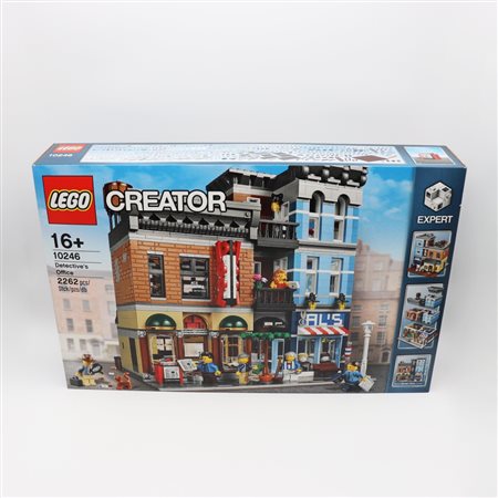 The LEGO Group  
LEGO 10246 – Detective's Office 2015
 58 x 37.5 x 10 cm