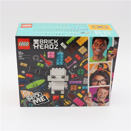 The LEGO Group  
LEGO 41597 – Go Brick Me 2018
 26.2 x 22.2 x 9.5 cm