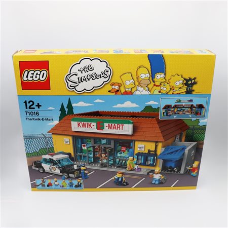 The LEGO Group  
LEGO 71016 – The Kwik–E–Mart 2015
 57.5 x 47.5 x 8.5 cm
