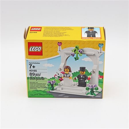 The LEGO Group  
LEGO 40165 – Wedding Favor Set 2016
 14 x 12 x 6 cm