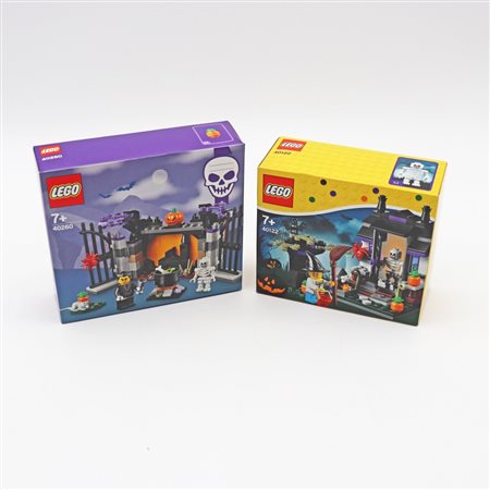 The LEGO Group  
LEGO Halloween Scenes – Two–Set Lot 2015 – 2017
 