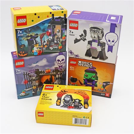 The LEGO Group  
LEGO Halloween Collection – Five–Set Lot 2014 – 2018
 