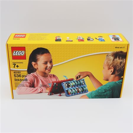 The LEGO Group  
LEGO 40161 – What am I? 2016
 35 x 19 x 9 cm