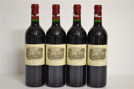 Chateau Lafite Rothschild 2002Pauillac, 1er Cru Classe4 btEEtichette...