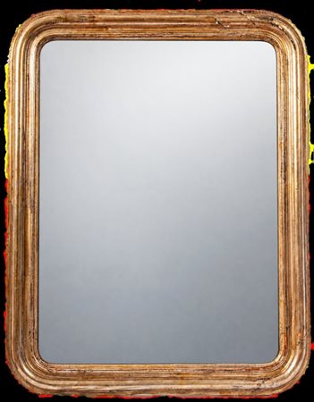  
Specchiera in legno dorato metà XX secolo
 107 x 83,5 cm totali