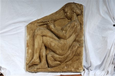  
Suonatrice di doppio flauto Napoli, metà XX secolo
 86 x 70 x 7 cm