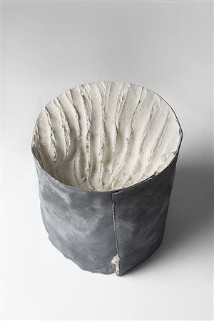 Paolo Icaro (Torino 1936) - "I lunatici" 1989 scultura in gesso e piombo, cm...