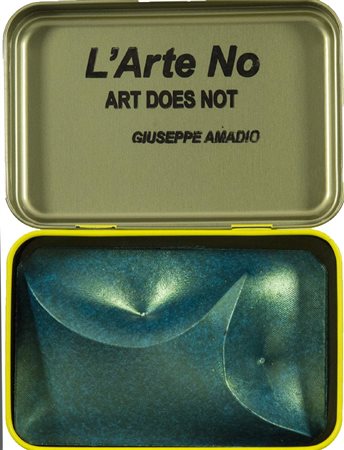 Giuseppe Amadio, Todi (Pg) 1944 - , Smoke kills , Tela estroflessa, cm....