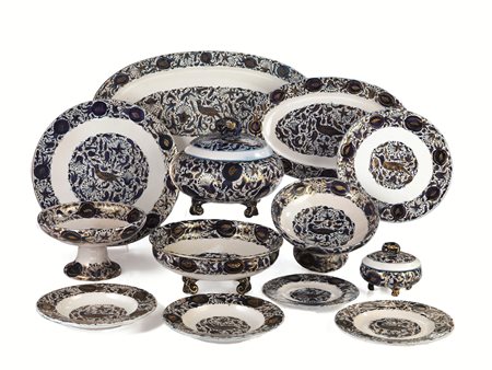 Pietro Melandri(Faenza 1885-1976)SERVIZIO DI PIATTI CON MELOGRANO BLEU, ANNI...