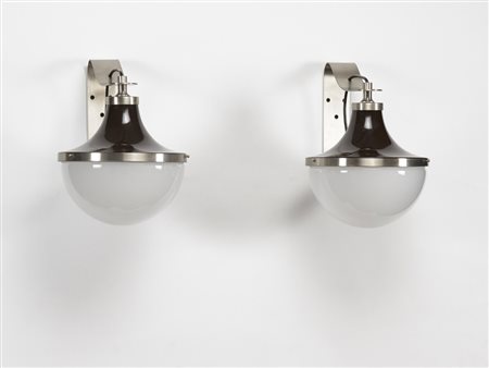 Mazza Sergio (Milano 1931) - Coppia di lampade da parete modello "Pi"....