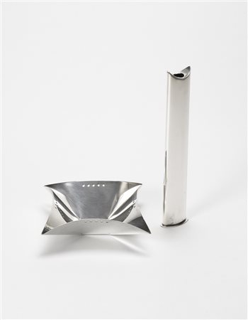 Lino Sabattini (1925) - Lotto composto da un vaso soliflore e un portaoggetti...