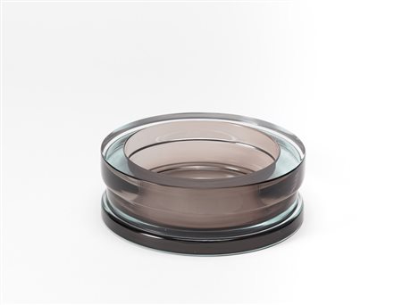 Manifattura di Murano. Portaoggetti di forma circolare in vetro sommerso...