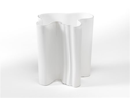 Alvar Aalto (1898 - 1976) - Vaso modello "7071", produzione Iittala,...