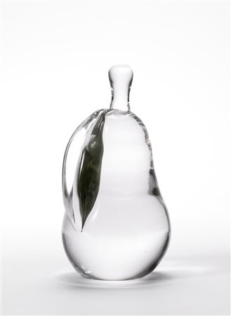 Manifattura di Murano - "Pera" scultura in vetro massello, anni 50 (cm h 25)