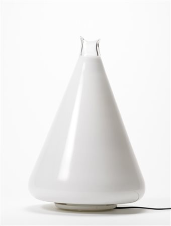 Noti Massari - Lampada da tavolo modello "Buto". Produzione Leucos, Italia...