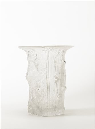 Timo Sarpaneva (Finlandia 1926 - 2006) - Vaso modello "Finlandia"....