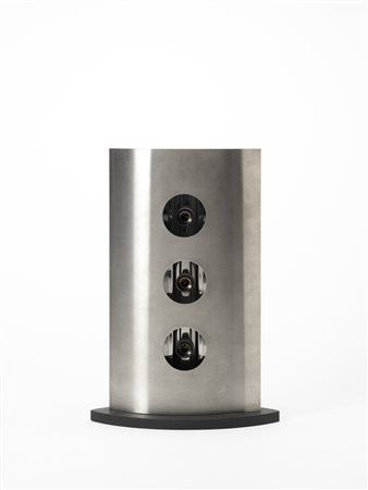 L. Argenti - Lampada da tavolo modello "631". Produzione Reggiani, Italia...