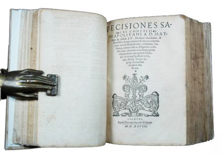 THE COLLECTED VERDICTS OF THE ROYAL COURTS OF NAPLES IN THE...