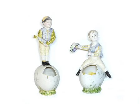 Coppia di fioriere liberty in terraglia inizio del XX secolo raffiguranti...