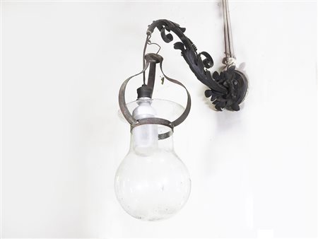 Lanterna pensile in ferro battuto bobeche in vetro soffiato h cm 60