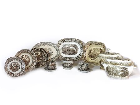 Servito di piatti in terraglia G.F. Cecchi, Florence - London, inizio del XX...