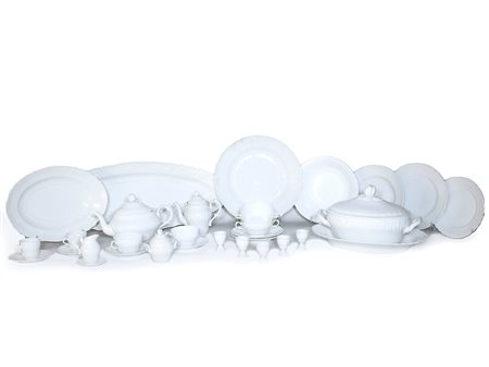 Servito di piatti in porcellana Richard Ginori, modello Massa Lombarda...