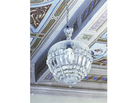 Piccolo lampadario a paniere con catene in perle di cristallo h cm 45 circa