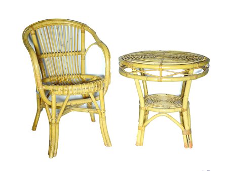 Tavolino rotondo in bambù e vimini gambe riunite da piano, corredato da una...