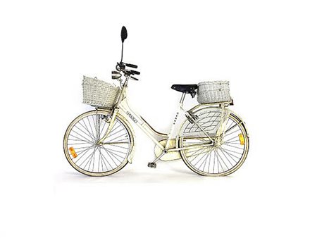 Bicicletta da passeggio Ganna in metallo laccato bianco, corredata da due...