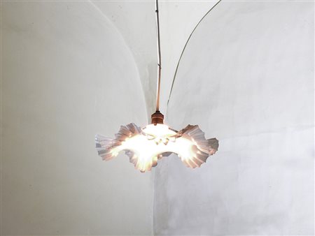 Bobeche in vetro soffiato iridescente, bordo a fazzoletto