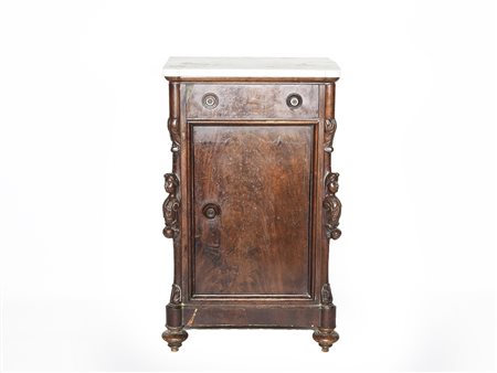 Comodino impiallacciato in piuma di noce metà del XIX secolo piano in marmo...