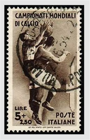 REGNO D'ITALIA - 1934, Calcio, lire 5+2,50 bruno (361). (Cert. R. Diena)(USATO)