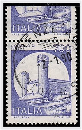 REPUBBLICA ITALIANA - 1980, Castelli 700 lire "viola" (Bolaffi 1629B)....