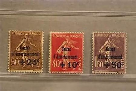 FRANCIA - 1930, Cassa d' Ammortamento, soprastampati 3 valori...
