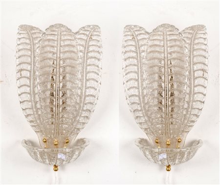 COPPIA APPLIQUES in vetro Murano a due luci. XX secolo Misure: cm 44 x 26