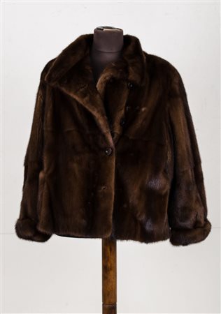 GIACCA di visone marrone.