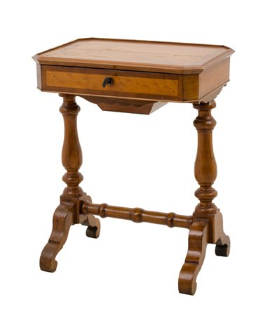 TAVOLINO da lavoro in noce e radica di betulla con cassettino (piano...