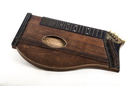 STRUMENTO musicale "sitar". India fine '800 Misure: cm 56 x 30