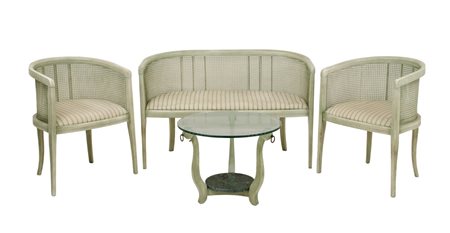 SALOTTO in legno laccato nei toni del verde con spalliera in finocchino...