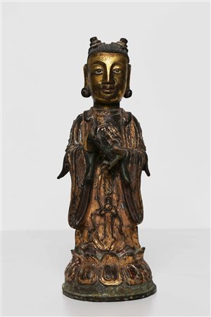 Arte Cinese Statua in bronzo dorato di figura taoista Cina, XVII - XVIII...