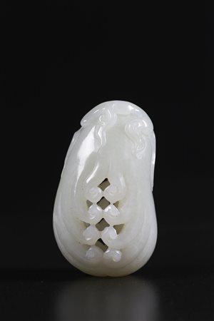 Arte Cinese Mano di Buddha in giada bianca Cina, dinastia Qing, XIX secolo....