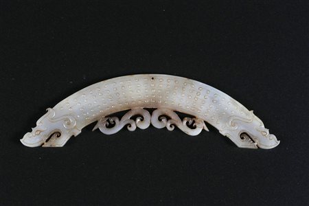 Arte Cinese Drago nuvola in forma di falce in giada in stile Han Cina,...