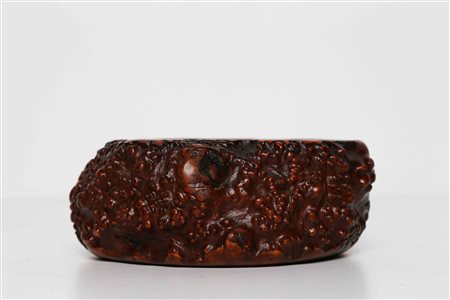 Arte Cinese Lavapennelli in radica Cina, XIX - XX secolo. -. Cm 15,00 x 6,20....