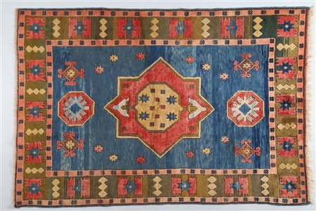 KARS Turchia orientale. Tappeto. Tappeto. Cm 180,00 x 270,00.