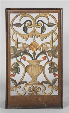 Paracalorifero in legno laccato in policromiacm. 63x30xh.110