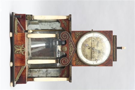 Orologio viennese con automi e colonne in alabastro, inizi sec. XIX (difetti...