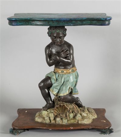 Console in legno intagliato e laccato raffigurante moretto, sec. XIXcm. 78x40...