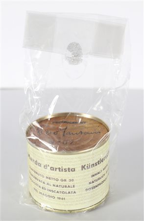 MANZONI PIERO (1963 - 2013) Merda d'artista. Multiplo. Cm 7,50 x 6,50....