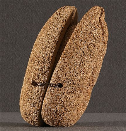 ANTONIO PARADISO, 1936, Pietra, 1969, Scultura in pietra e ferro, cm. 24 x 14...