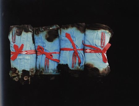 AUBERTIN BERNARD FRANCIA 1934 UNLIMITED, 2011 JEANS BRUCIATI SU PLEXIGLASS cm...